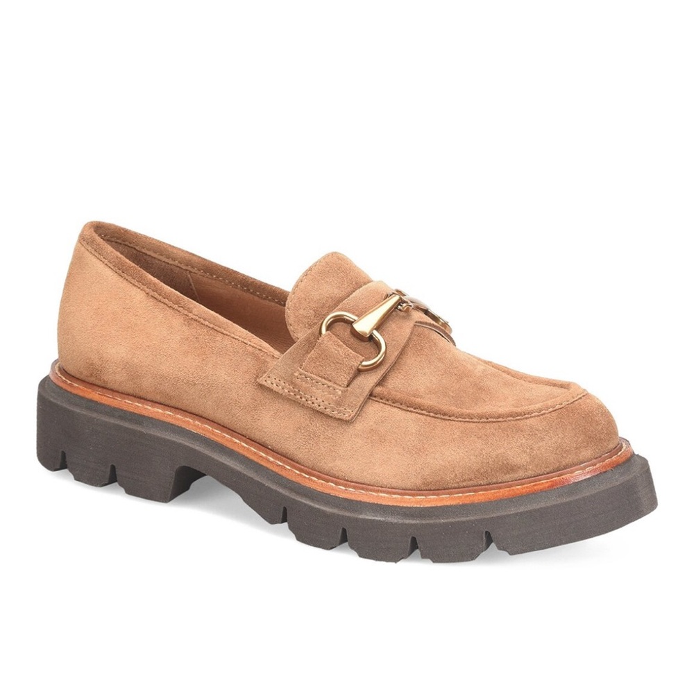 LIKE NEW Sofft lug sole loafer suede leather 8.5 tan Satara